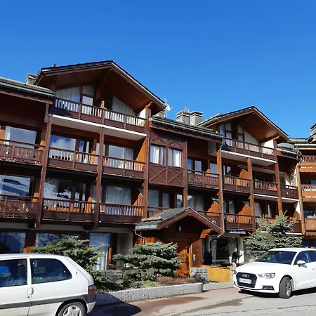 Appartement 2 Pièces à Avec Wifi Et Vue Sur Les Pistes - Fr-1-514-1